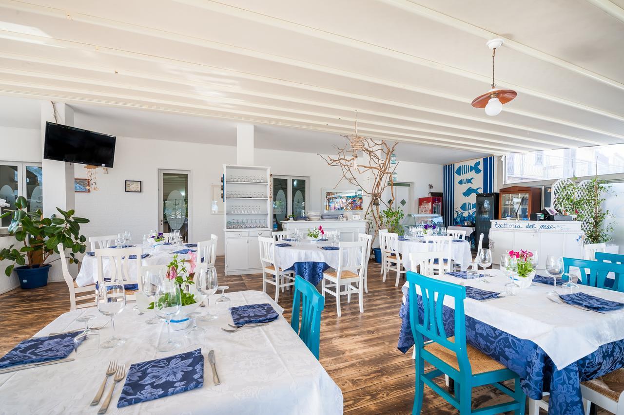 Hotel Il Porto Casal Velino Extérieur photo