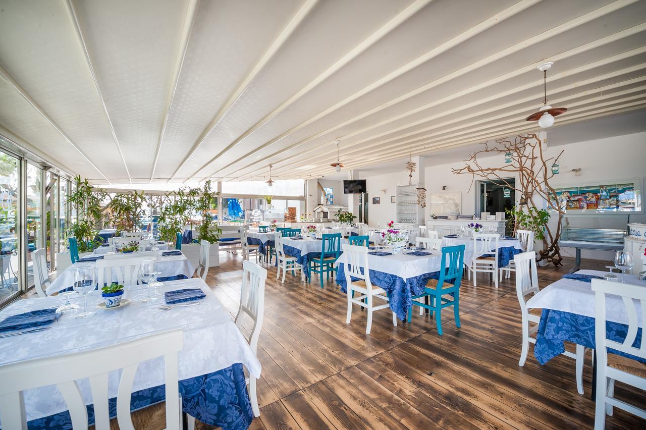 Hotel Il Porto Casal Velino Extérieur photo